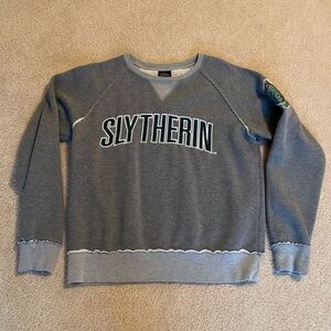 Harry Potter Slytherin Sweatshirt, Size Medium